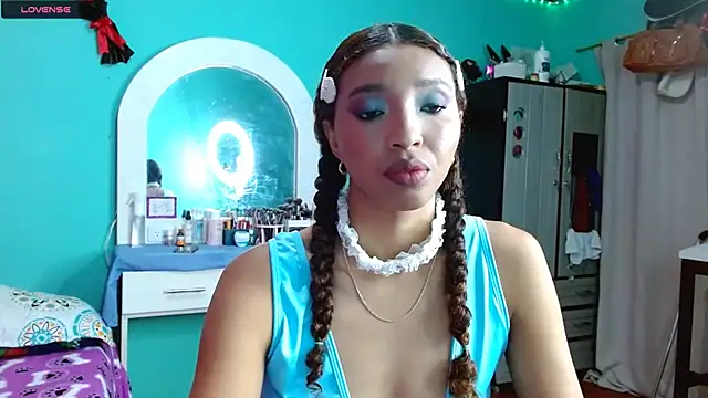 Snapshot of sensitive_brunette chatting on 11-12-25, 02:34 sensitive brunette online show from 11-12-25, 02:34