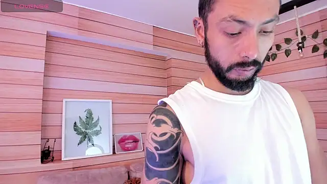 Tom cooper  online show from 02-12-25, 01:06