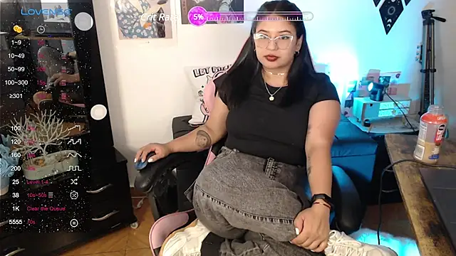 mollyshake1 online show from 01-29-25, 05:19