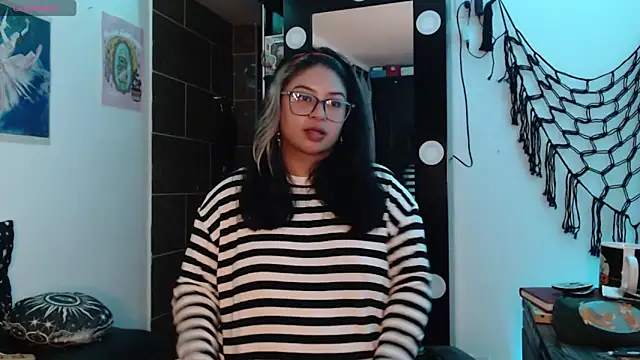 mollyshake1 online show from 10-01-25, 07:03