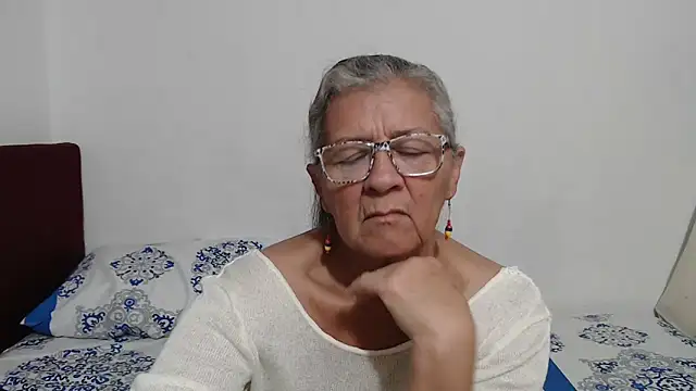 candy mature  online show from 04-21-26, 09:26