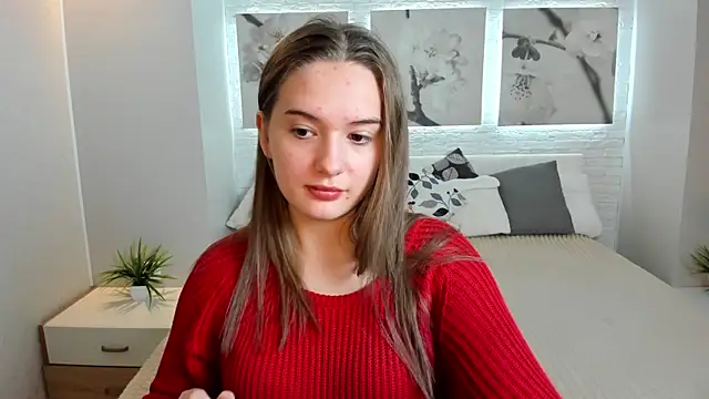 Snapshot of Grand_Vita chatting on 12-13-24, 06:59 Grand Vita online show from 12-13-24, 06:59