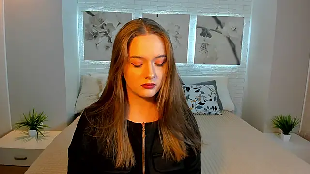 Snapshot of Grand_Vita chatting on 12-15-24, 03:53 Grand Vita online show from 12-15-24, 03:53