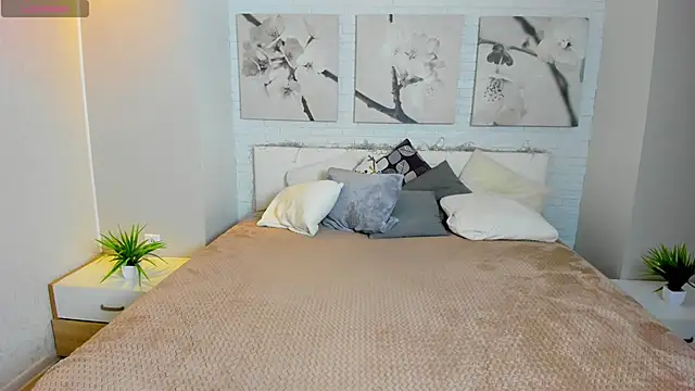 Snapshot of Grand_Vita chatting on 01-25-25, 04:24 Grand Vita online show from 01-25-25, 04:24