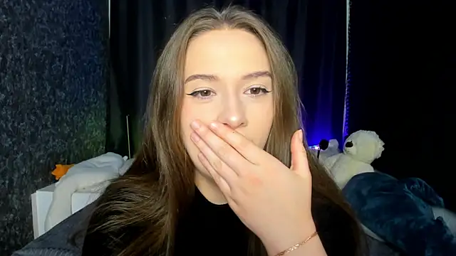 Snapshot of Grand_Vita chatting on 02-03-25, 03:49 Grand Vita online show from 02-03-25, 03:49