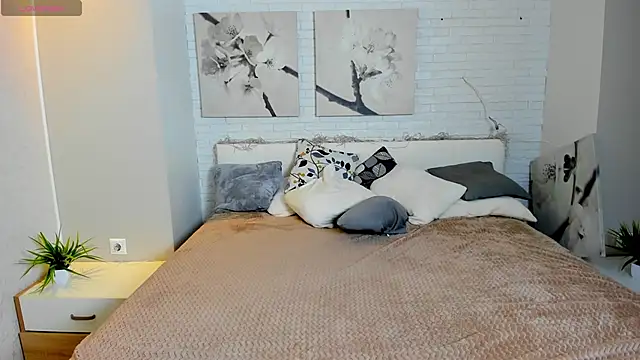 Snapshot of Grand_Vita chatting on 02-05-25, 05:20 Grand Vita online show from 02-05-25, 05:20