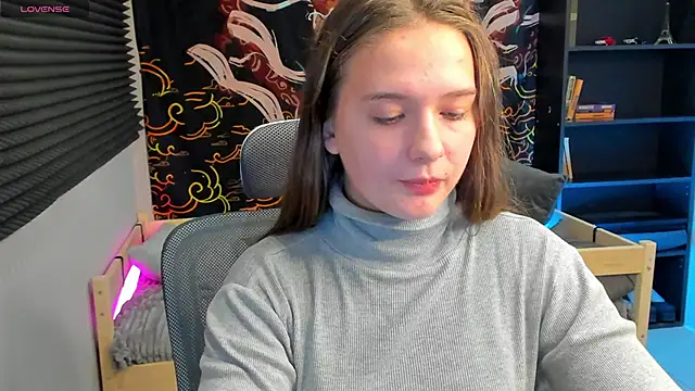 Snapshot of Grand_Vita chatting on 02-17-25, 07:10 Grand Vita online show from 02-17-25, 07:10