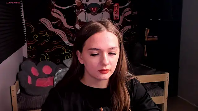 Snapshot of Grand_Vita chatting on 02-25-25, 06:53 Grand Vita online show from 02-25-25, 06:53