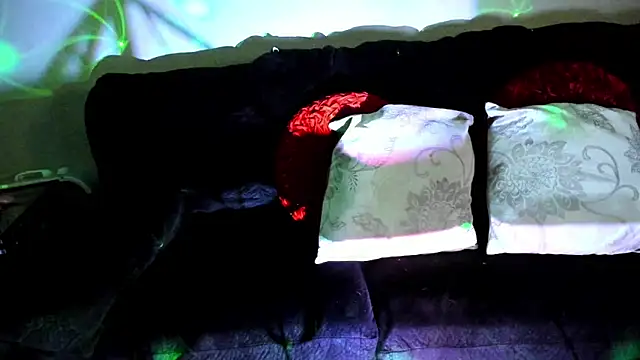 yiauana online show from 03-16-25, 02:21