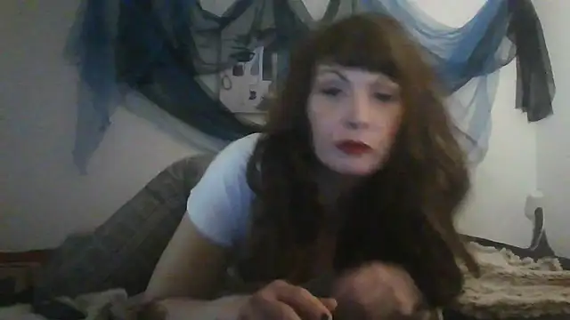 HeyyImHarlowe online show from 02-15-25, 10:31