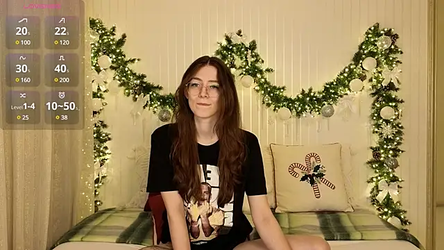 Snapshot of Ester_Hill chatting on 01-05-25, 08:21 Ester Hill online show from 01-05-25, 08:21