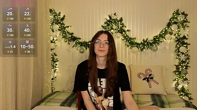 Snapshot of Ester_Hill chatting on 01-05-25, 11:22 Ester Hill online show from 01-05-25, 11:22