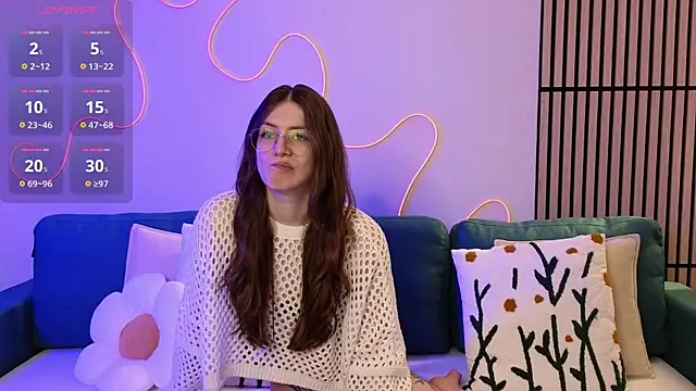 Snapshot of Ester_Hill chatting on 03-06-25, 09:42 Ester Hill online show from 03-06-25, 09:42