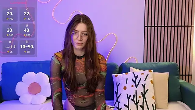 Snapshot of Ester_Hill chatting on 03-08-25, 03:50 Ester Hill online show from 03-08-25, 03:50