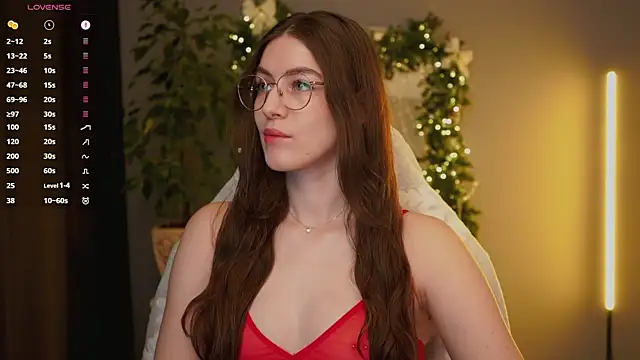 Ester Hill online show from 12-16-25, 02:16