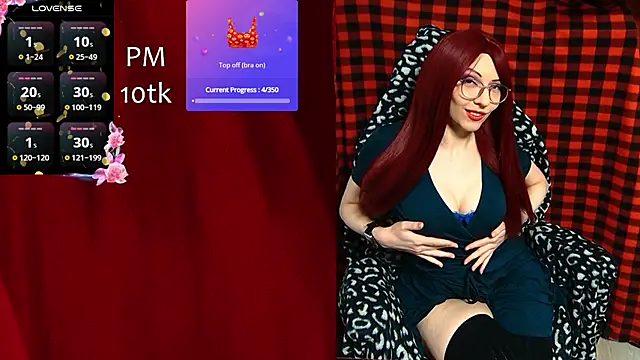 ElliMoor online show from 10-29-25, 10:17