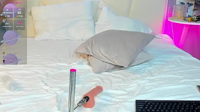 Ameliia castro online show from 12-19-24, 06:12