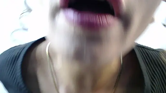 Snapshot of elibaker_ chatting on 10-17-25, 03:42 elibaker  online show from 10-17-25, 03:42