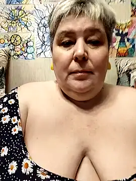 Baunti5555 online show from 12-14-25, 04:07