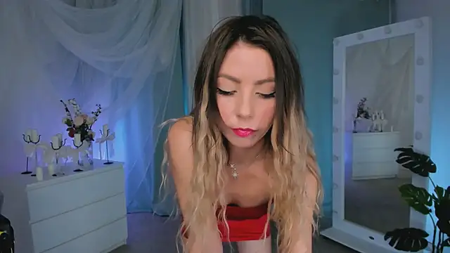 Snapshot of Love_Lines chatting on 01-24-25, 12:42 Love Lines online show from 01-24-25, 12:42