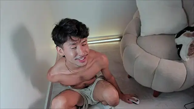 dimitri targaryen online show from 02-27-25, 12:45