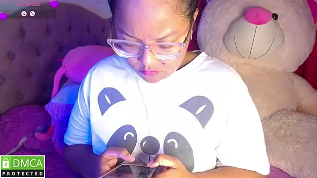 KittyHot20 online show from 11-11-25, 03:01