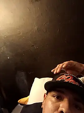 antswallowsxxx online show from 12-22-25, 11:29