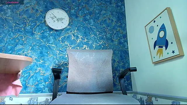 Rhaegal hot online show from 10-18-25, 08:53