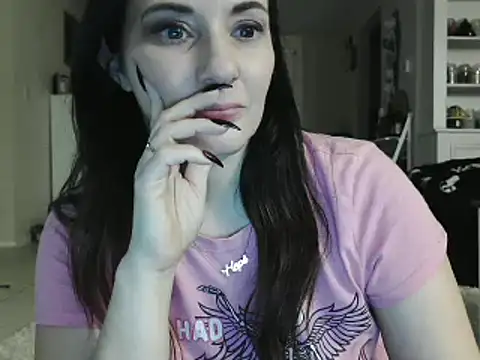CrystalLakeXO online show from 01-01-25, 10:43