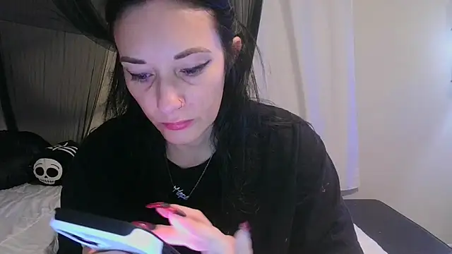 CrystalLakeXO online show from 04-23-26, 10:34