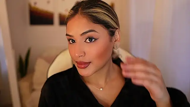 SaraParisi online show from 12-31-24, 10:56