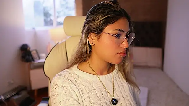 SaraParisi online show from 03-15-25, 10:44