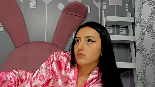 Lesly sexy4u online show from 03-21-25, 07:00