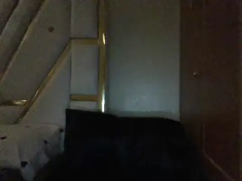 Snapshot of cutesmiling chatting on 09-14-25, 02:05 cutesmiling online show from 09-14-25, 02:05