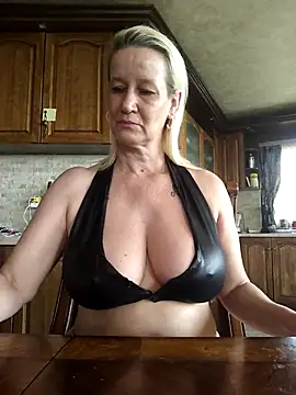 Lotus-blume1 online show from 11-20-25, 10:37