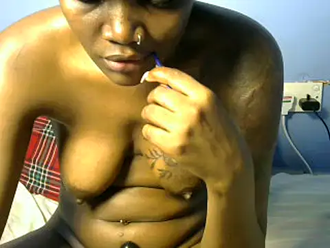 Snapshot of shishbabe chatting on 03-09-25, 11:47 shishbabe online show from 03-09-25, 11:47