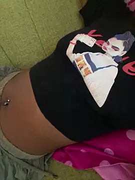 Snapshot of shishbabe chatting on 11-26-25, 01:45 shishbabe online show from 11-26-25, 01:45