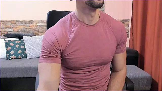 HotHunkTrainer online show from 01-28-25, 09:30