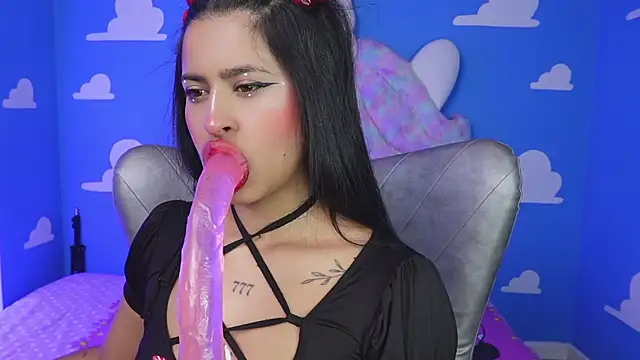 miss romyna online show from 10-28-25, 11:03