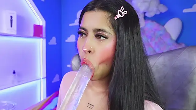 miss romyna online show from 04-21-26, 11:05