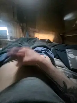 Snapshot of Irishman9077 chatting on 03-20-25, 02:29 Irishman9077 online show from 03-20-25, 02:29