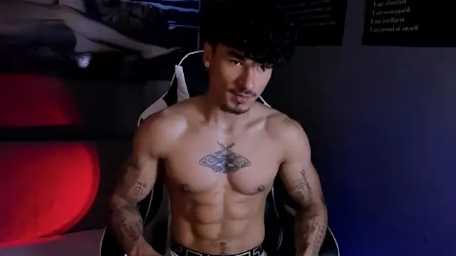 Thomas Fit1 online show from 04-21-26, 06:55