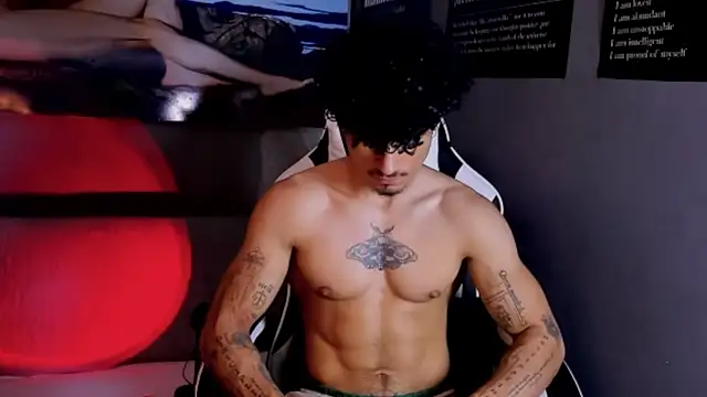 Thomas Fit1 online show from 04-24-26, 08:22