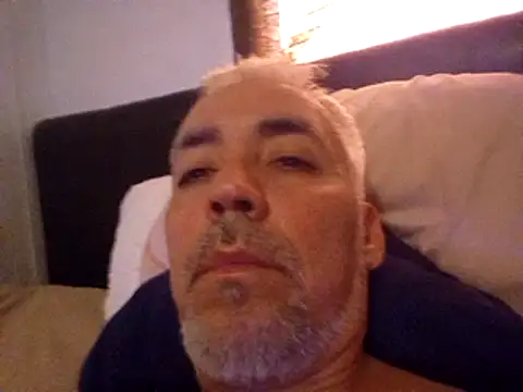 Xoc8  online show from 02-01-25, 07:55