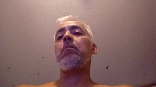 Xoc8  online show from 02-03-25, 06:07