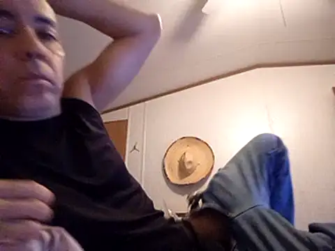 Xoc8  online show from 02-26-25, 01:21