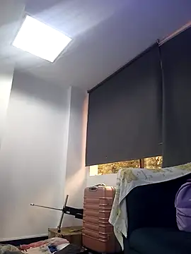 AnthonelaDuque online show from 12-02-25, 11:37