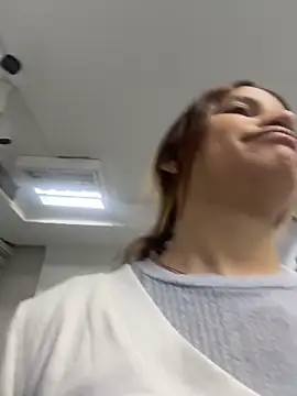 AnthonelaDuque online show from 02-10-26, 11:36