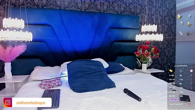 AnthonelaDuque online show from 03-11-26, 01:55