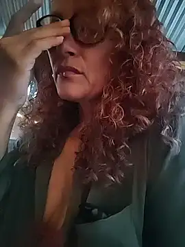 Snapshot of SelenaHouston chatting on 02-26-26, 11:04 SelenaHouston online show from 02-26-26, 11:04